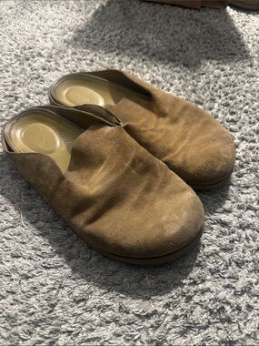Vince Men's Decker Slip-On Suede Clogs in Brown